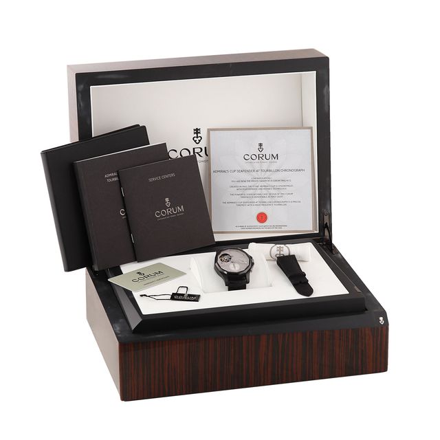 Corum Admirals Cup 398.550.19/0001 AG10 Image 5